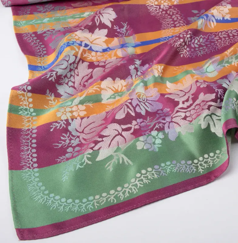 Silkeskjerf Madeleine 20