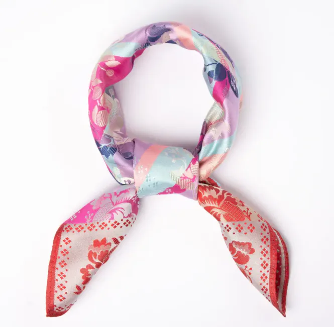 Hovedbilde Silkeskjerf Gabriella 3