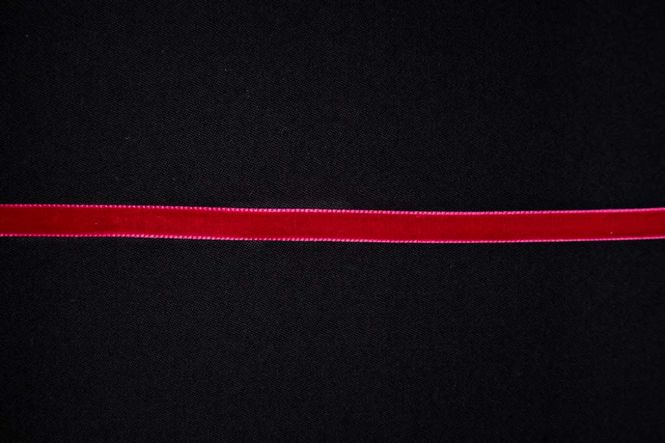 Hovedbilde Fløyelsbånd 9 mm magenta-rød